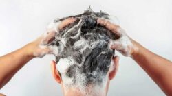 Check Out The Best Dandruff Treatments And Shampoo Ingredients